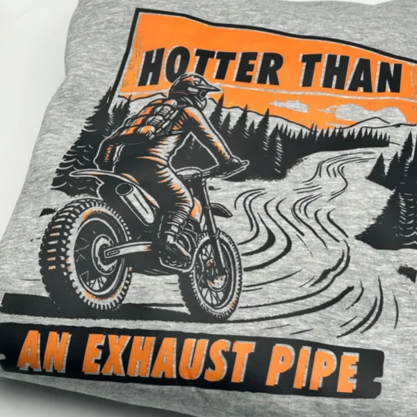 Sudadera "Hotter than an Exhaust Pipe" sin cremallera - Imagen 3